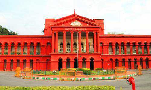 Writ jurisdiction in contractual matters can be invoked in arbitrary functioning of public offices
